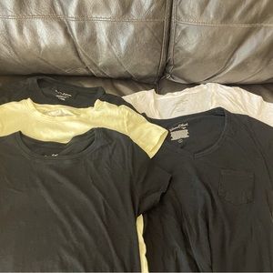 Set Universal Thread Women’s Short Sleeve Cotton T Shirts, Small, v + crew neck